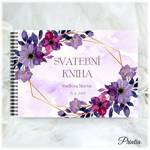 Svatební kniha s fialovými květinami