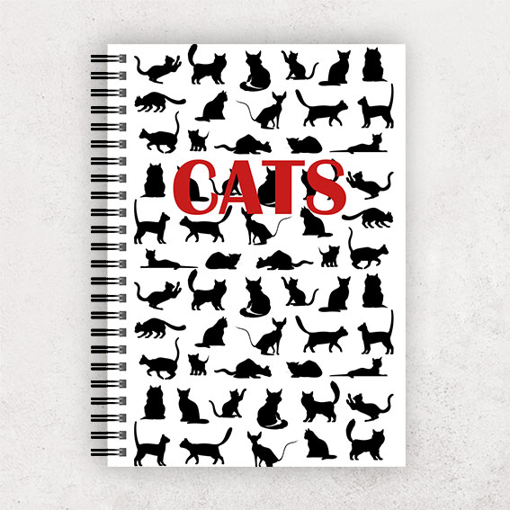 Krúžkový zápisník so siluetami mačiek