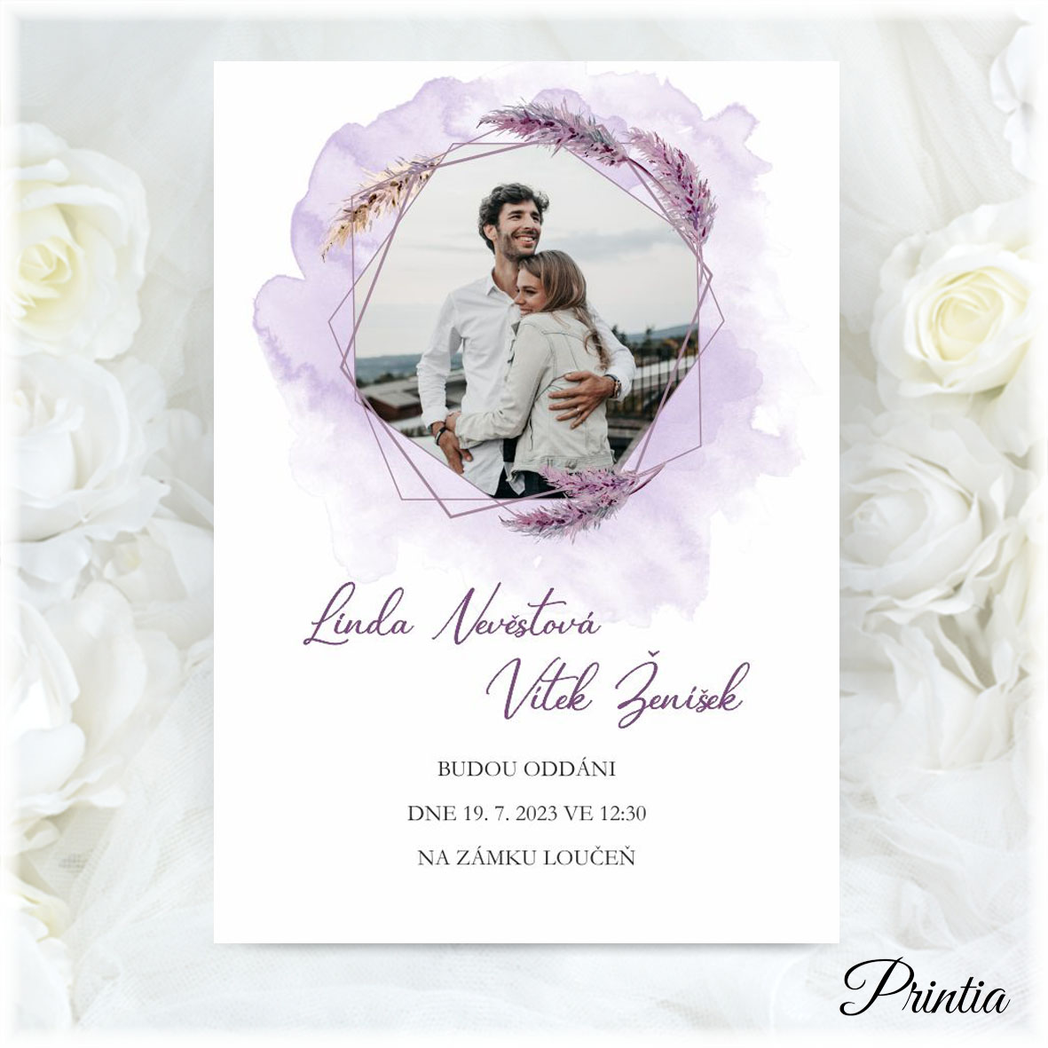 Svatební oznámení s fotografií v lila barvě