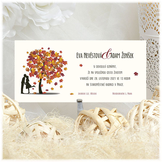 Wedding invitation with tree